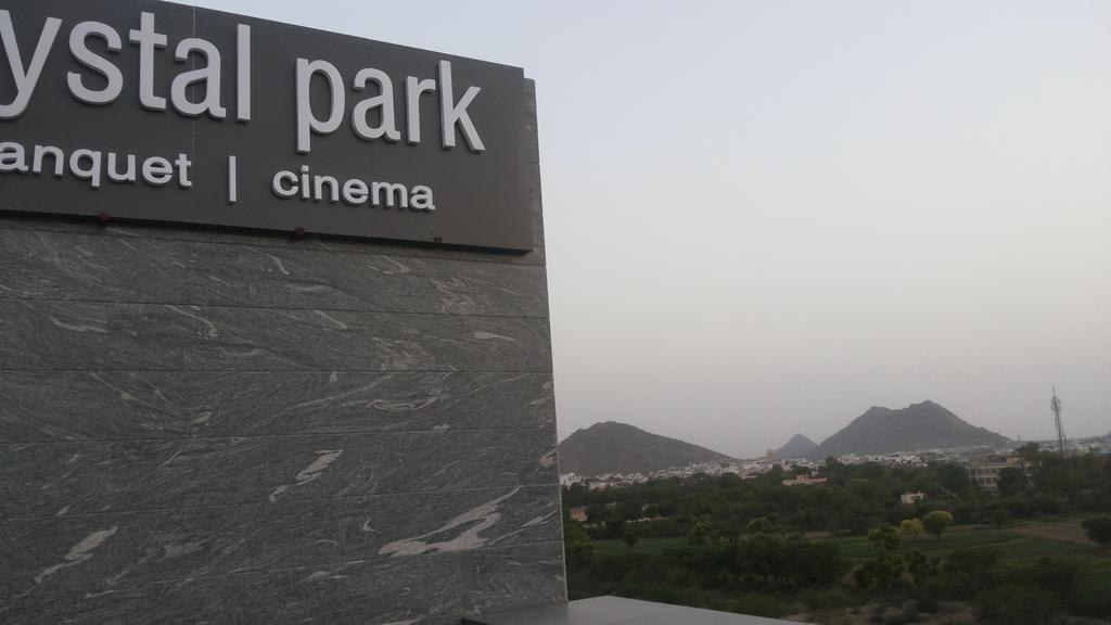 Hotel Crystal Park Kishangarh  Exterior foto